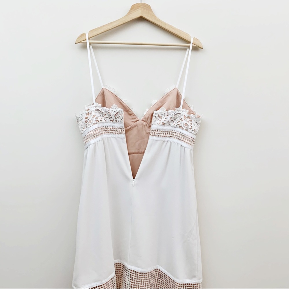 Theory Melaena Elevate Crepe Dress - Picture 3 of 11